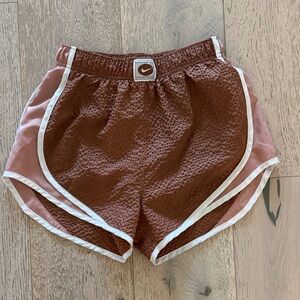 Nike Womens Tempo Clash Shorts Small In Great Condition Desert Rose